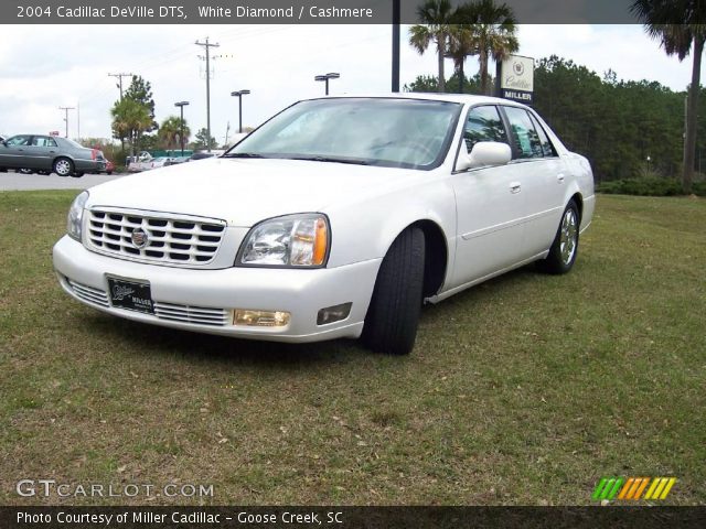 2004 Cadillac DeVille DTS in White Diamond