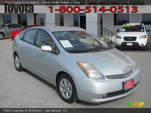 2006 Toyota Prius Hybrid in Classic Silver Metallic