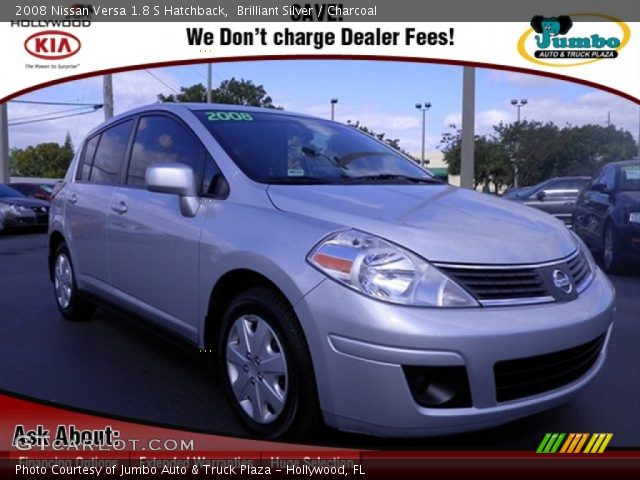 2008 Nissan Versa 1.8 S Hatchback in Brilliant Silver