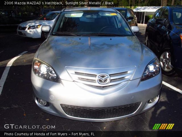 2006 Mazda MAZDA3 s Hatchback in Sunlight Silver Metallic
