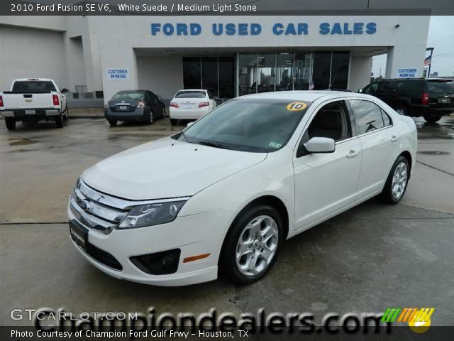 2010 Ford Fusion SE V6 in White Suede