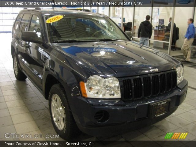 2006 Jeep Grand Cherokee Laredo in Midnight Blue Pearl