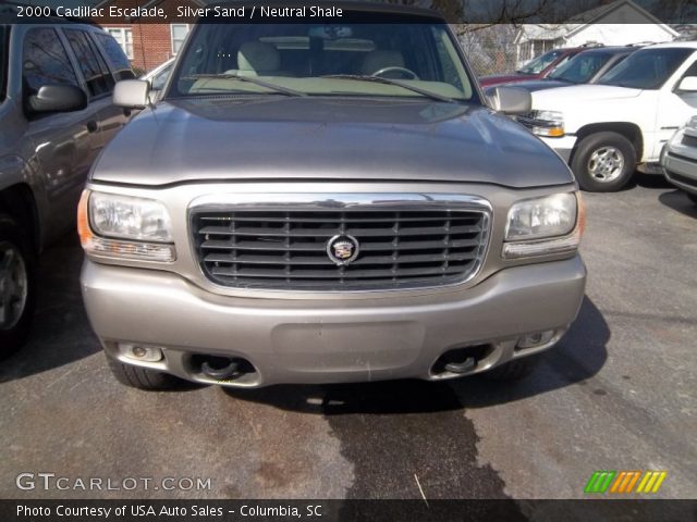2000 Cadillac Escalade  in Silver Sand
