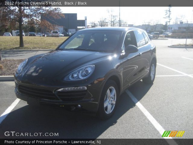 2012 Porsche Cayenne S Hybrid in Black