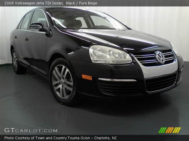 2006 Volkswagen Jetta TDI Sedan in Black