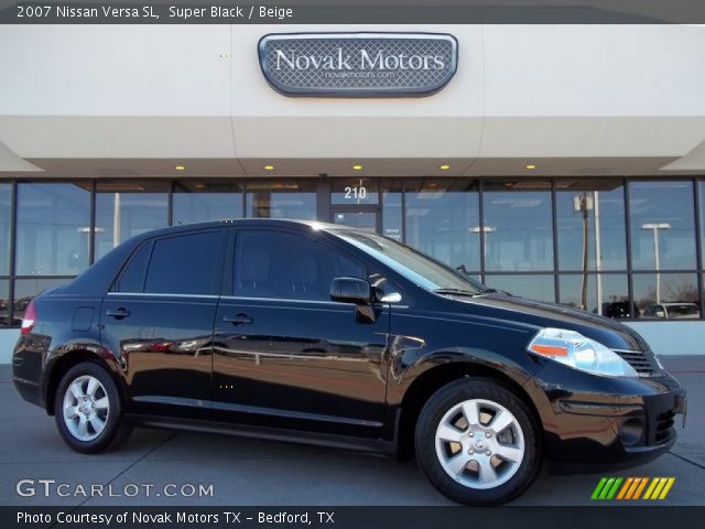 2007 Nissan Versa SL in Super Black