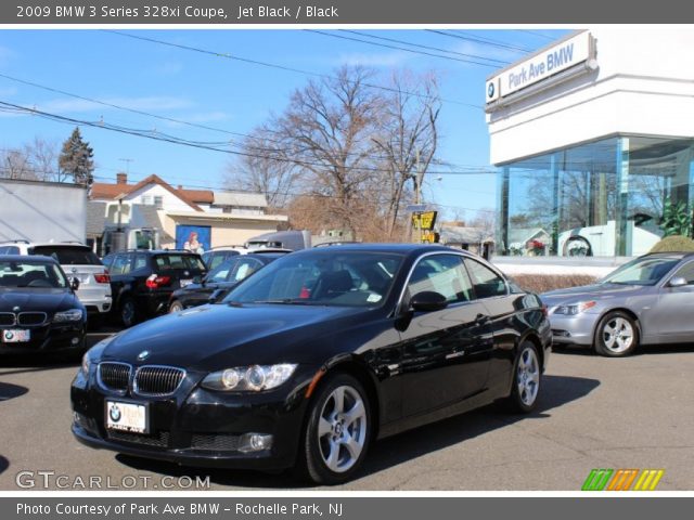 2009 BMW 3 Series 328xi Coupe in Jet Black