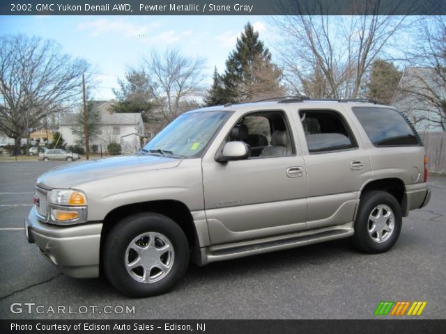 2002 GMC Yukon Denali AWD in Pewter Metallic