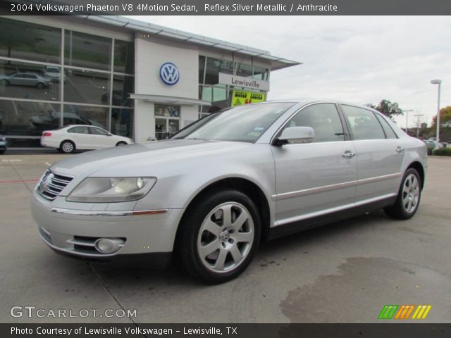 2004 Volkswagen Phaeton V8 4Motion Sedan in Reflex Silver Metallic