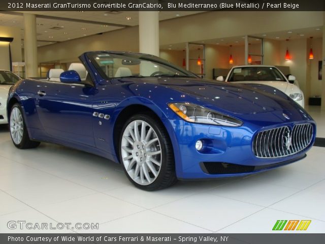 2012 Maserati GranTurismo Convertible GranCabrio in Blu Mediterraneo (Blue Metallic)