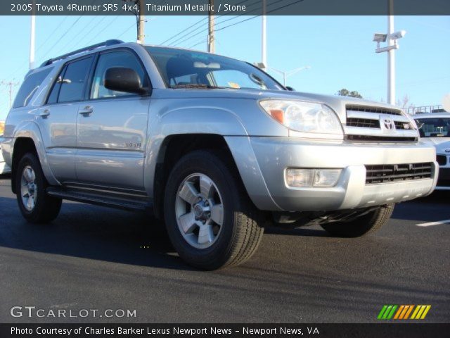 2005 Toyota 4Runner SR5 4x4 in Titanium Metallic