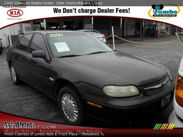 2000 Chevrolet Malibu Sedan in Dark Cherry Metallic