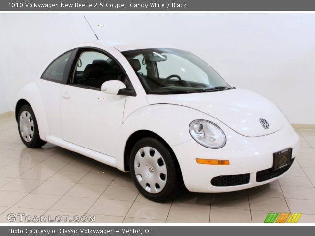 2010 Volkswagen New Beetle 2.5 Coupe in Candy White