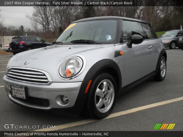 2007 Mini Cooper Hardtop in Pure Silver Metallic