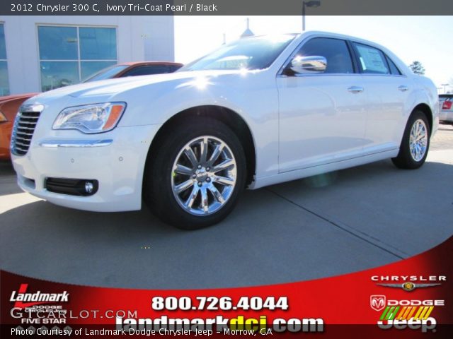 2012 Chrysler 300 C in Ivory Tri-Coat Pearl