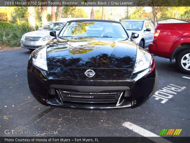 2010 Nissan 370Z Sport Touring Roadster in Magnetic Black