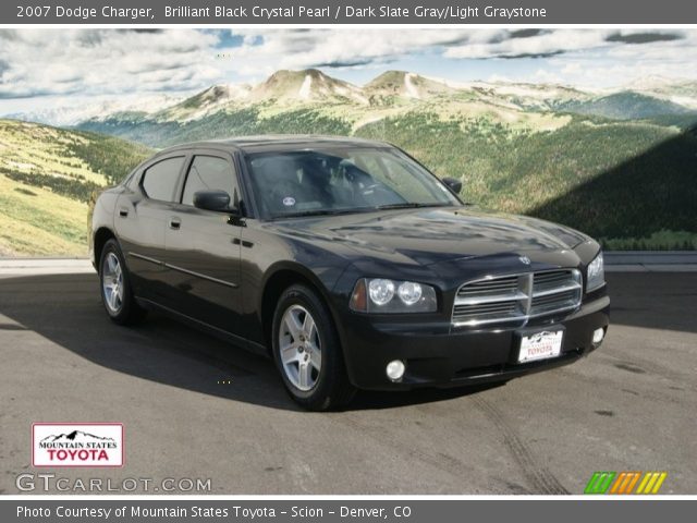 2007 Dodge Charger  in Brilliant Black Crystal Pearl