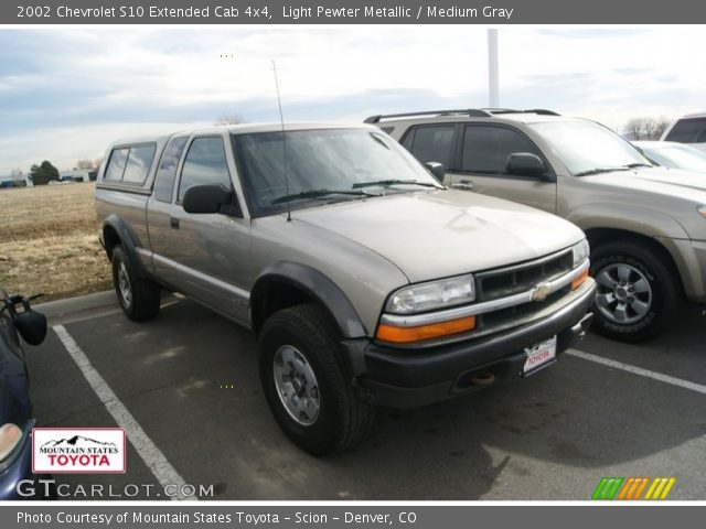 2002 Chevrolet S10 Extended Cab 4x4 in Light Pewter Metallic