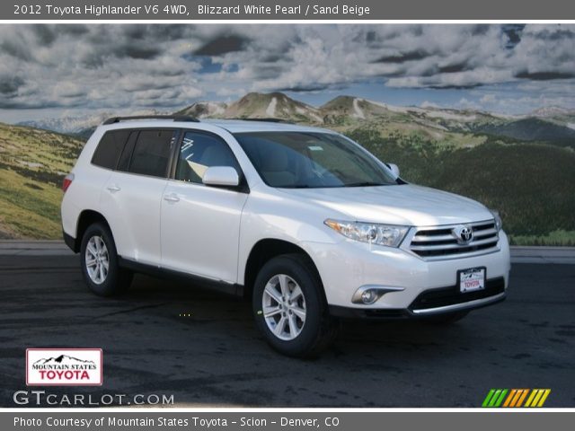 2012 Toyota Highlander V6 4WD in Blizzard White Pearl