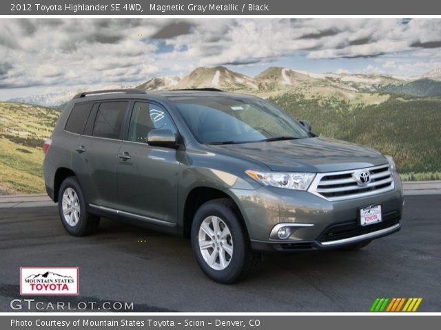 2012 Toyota Highlander SE 4WD in Magnetic Gray Metallic