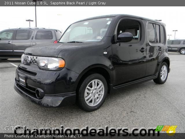 2011 Nissan Cube 1.8 SL in Sapphire Black Pearl