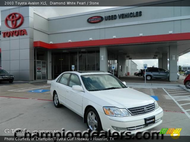 2003 Toyota Avalon XLS in Diamond White Pearl