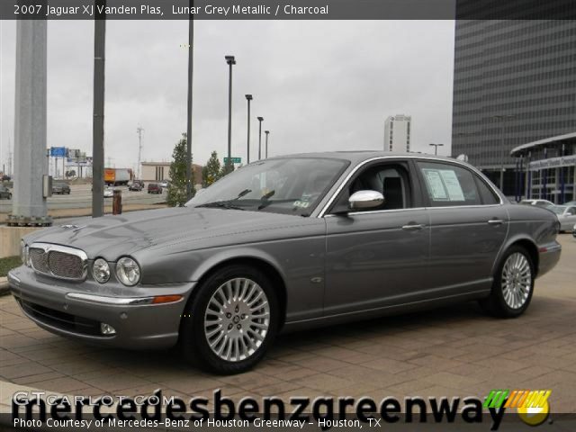 2007 Jaguar XJ Vanden Plas in Lunar Grey Metallic