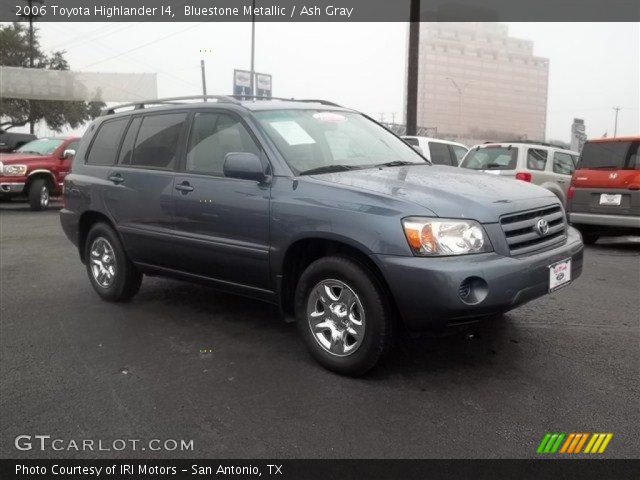 2006 Toyota Highlander I4 in Bluestone Metallic