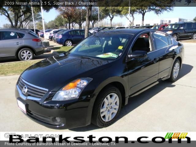 2009 Nissan Altima 2.5 S in Super Black