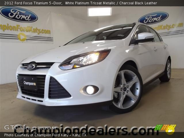 2012 Ford Focus Titanium 5-Door in White Platinum Tricoat Metallic