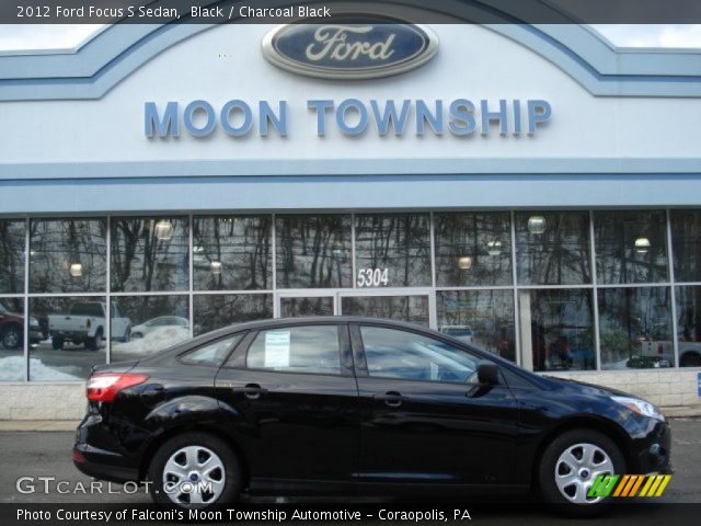 2012 Ford Focus S Sedan in Black
