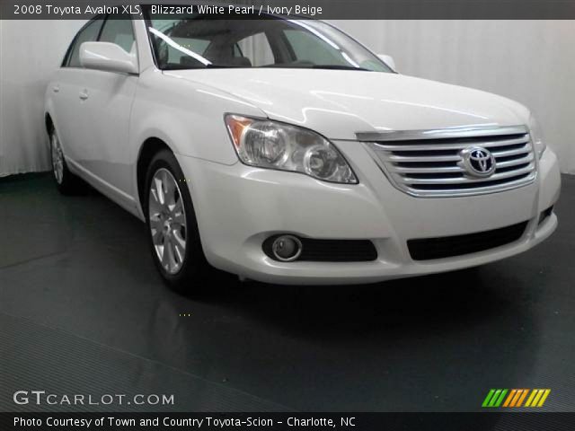 2008 Toyota Avalon XLS in Blizzard White Pearl