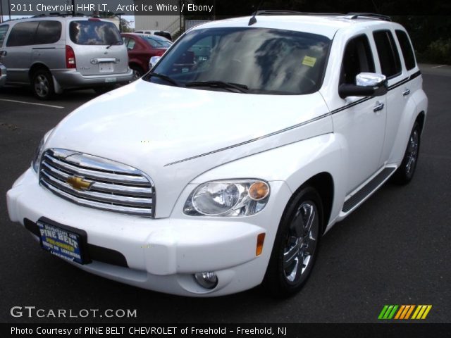 2011 Chevrolet HHR LT in Arctic Ice White