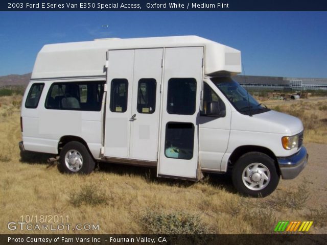 2003 Ford E Series Van E350 Special Access in Oxford White