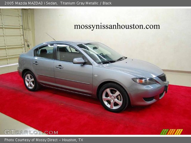 2005 Mazda MAZDA3 i Sedan in Titanium Gray Metallic