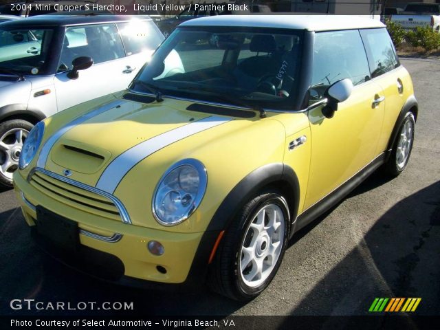 2004 Mini Cooper S Hardtop in Liquid Yellow