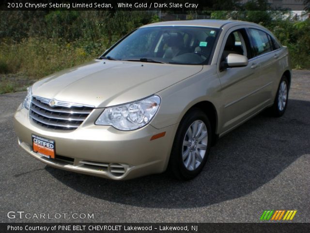 2010 Chrysler Sebring Limited Sedan in White Gold
