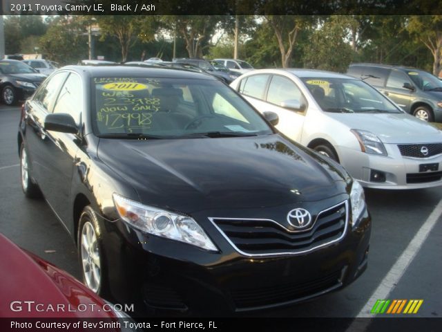 2011 Toyota Camry LE in Black
