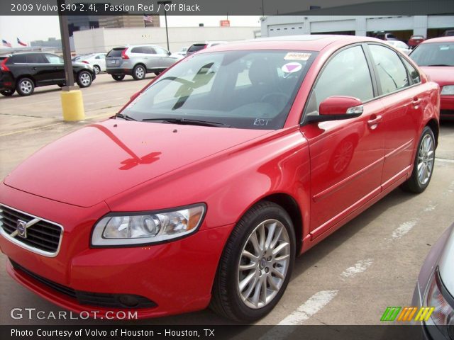 2009 Volvo S40 2.4i in Passion Red