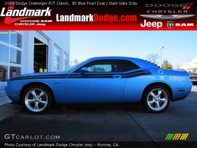 2009 Dodge Challenger R/T Classic in B5 Blue Pearl Coat