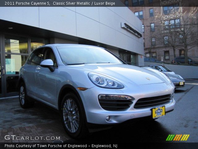 2011 Porsche Cayenne S in Classic Silver Metallic