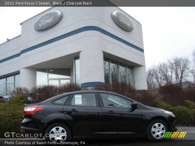 2012 Ford Focus S Sedan in Black