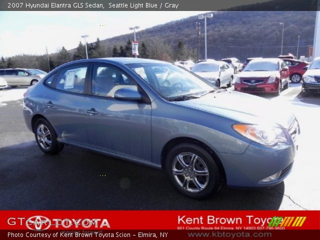 2007 Hyundai Elantra GLS Sedan in Seattle Light Blue