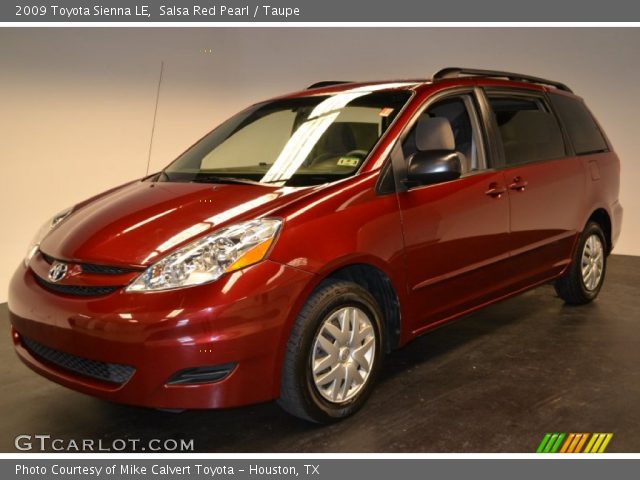 2009 Toyota Sienna LE in Salsa Red Pearl