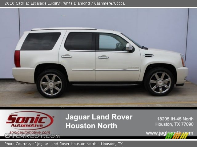 2010 Cadillac Escalade Luxury in White Diamond