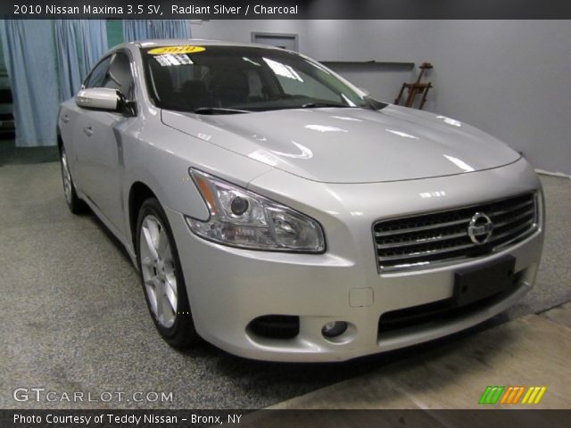 2010 Nissan Maxima 3.5 SV in Radiant Silver