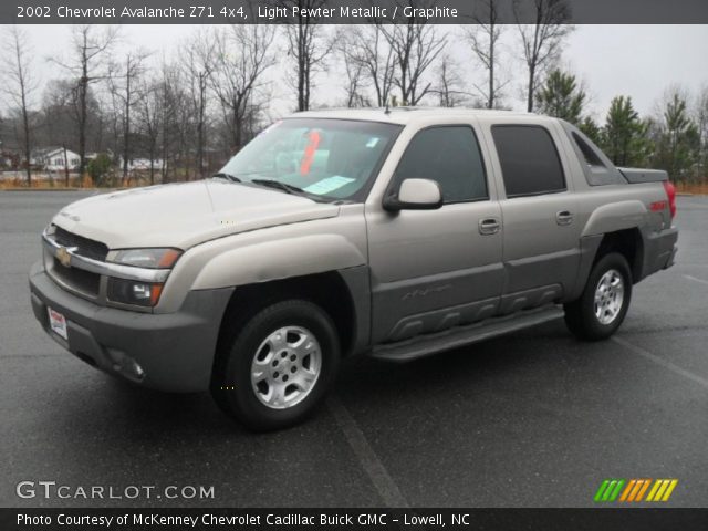 2002 Chevrolet Avalanche Z71 4x4 in Light Pewter Metallic