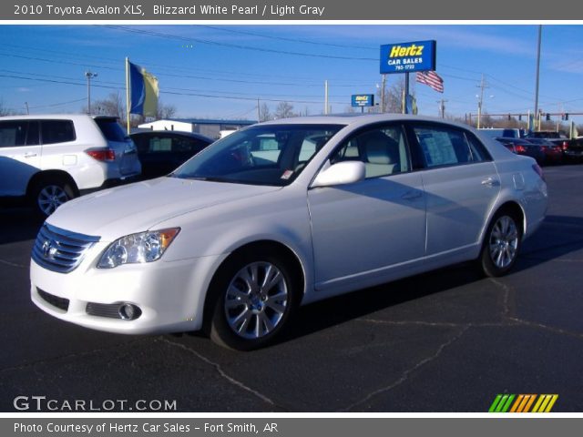 2010 Toyota Avalon XLS in Blizzard White Pearl