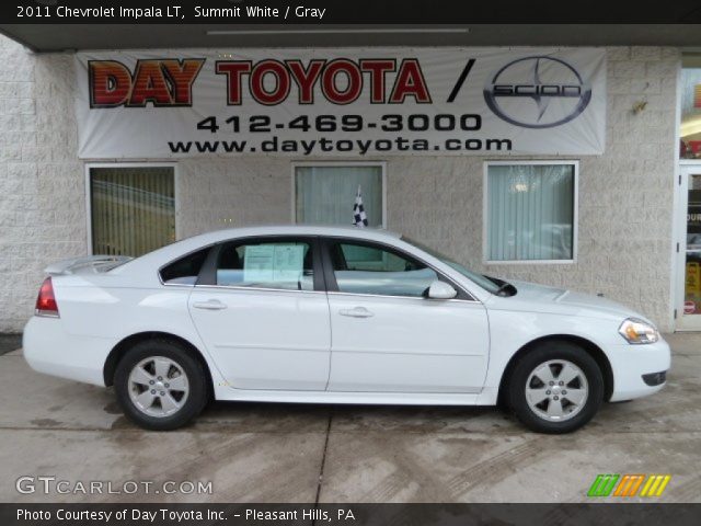 2011 Chevrolet Impala LT in Summit White