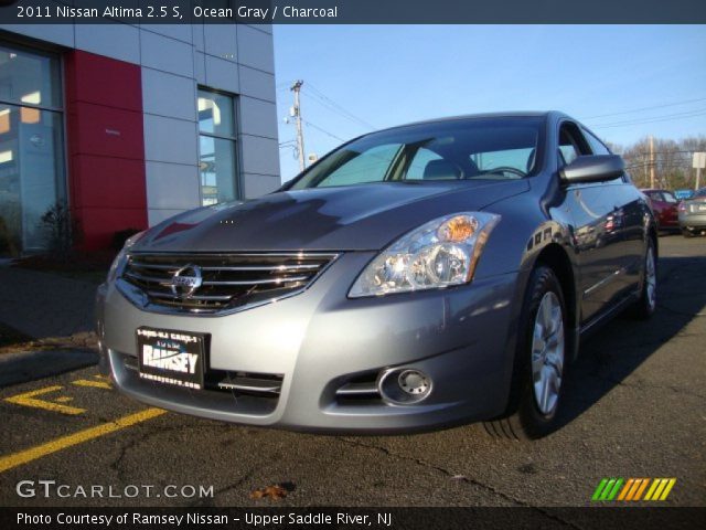 2011 Nissan Altima 2.5 S in Ocean Gray